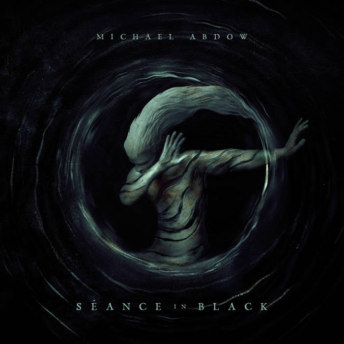 S​é​ance in Black