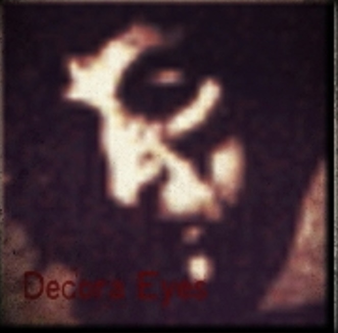 Decora Eyes
