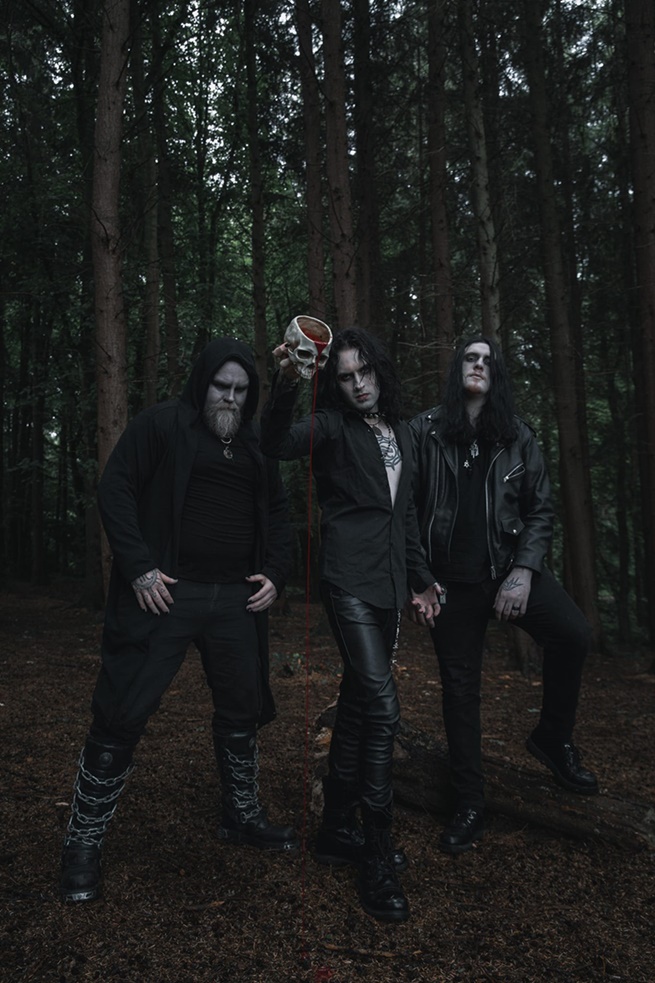 Mourning of the Heretic